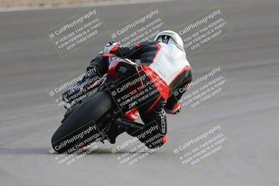 media/Dec-17-2022-SoCal Trackdays (Sat) [[224abd9271]]/Turn 10 Backside (120pm)/